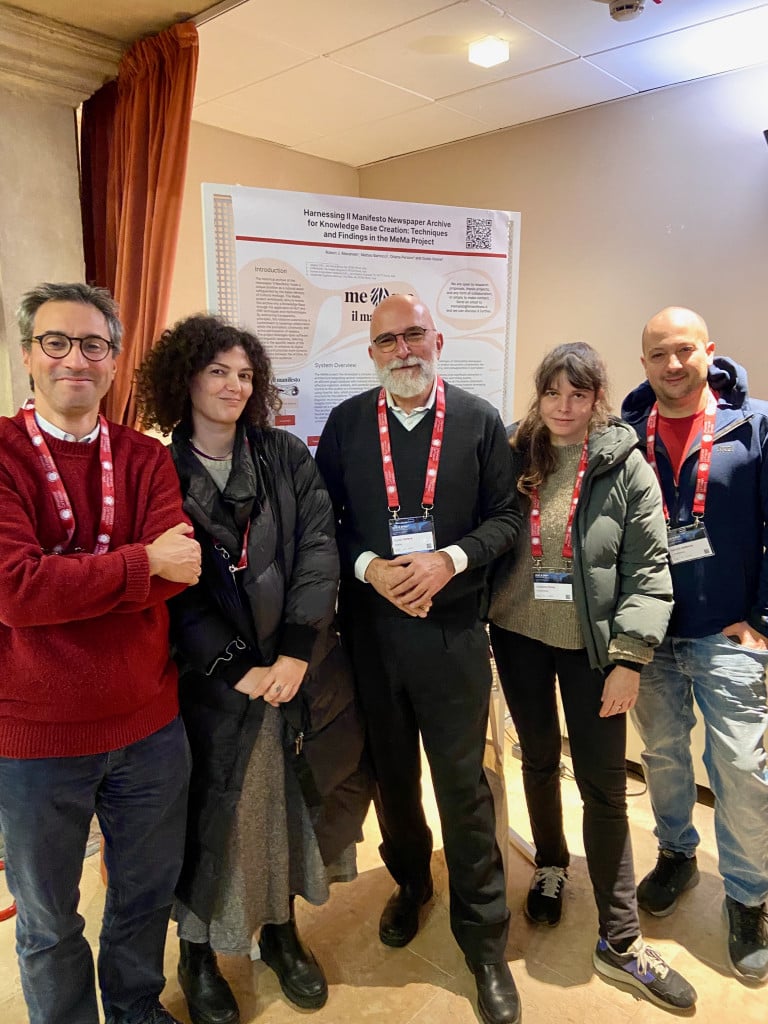 la redazione del manifesto digitale con Guido Vetere (al centro) al convegno Clic-it di Venezia 2023, foto il manifesto