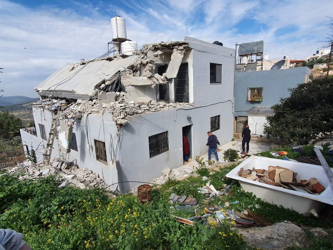 Demolita la casa di Fakhri Abu Diab a Gerusalemme. Condanna Usa
