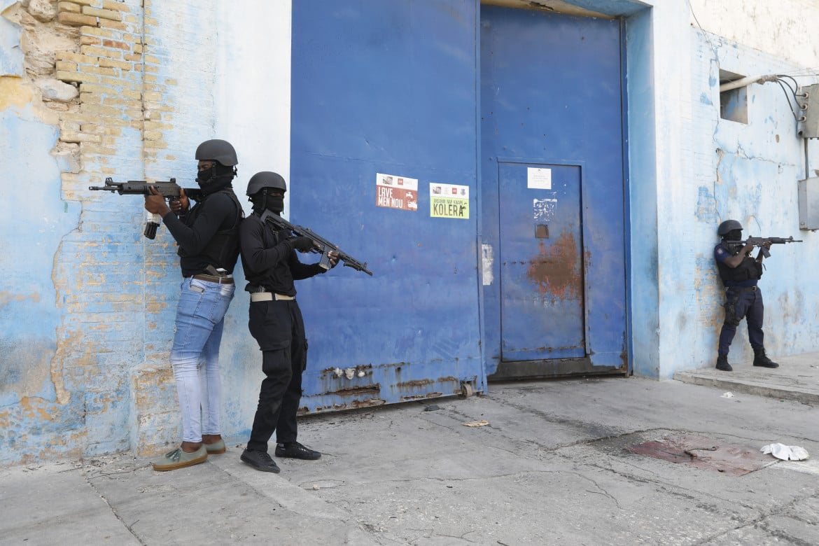 Haiti è delle gang: il nuovo Consiglio non basta, l’Onu ordina di evacuare