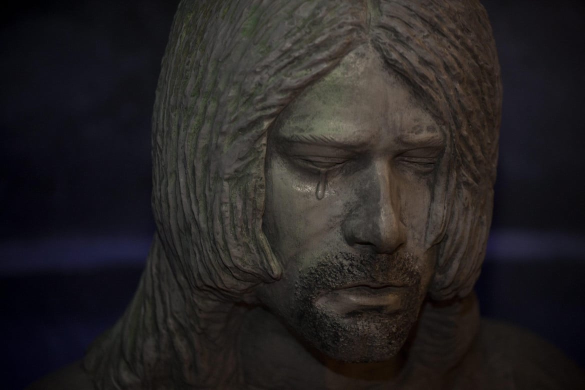 Una statua dedicata a Kurt Cobain