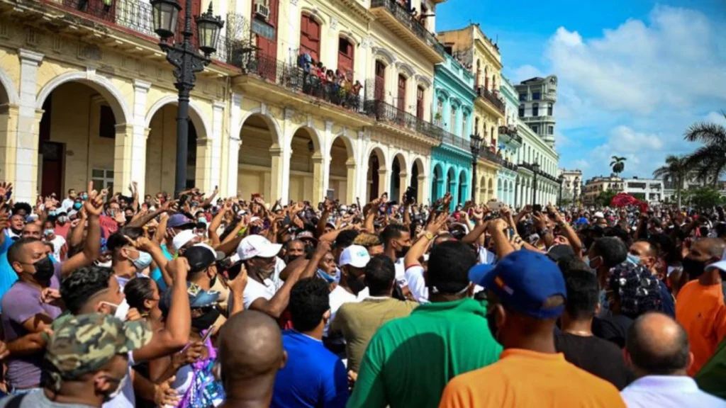 «Luce e cibo», anche Cuba va in strada a protestare