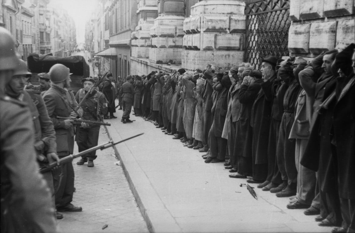 23 marzo 1944, rastrellamenti da parte di nazisti e fascisti poche ore dopo l’attentato dei Gap a Via Rasella