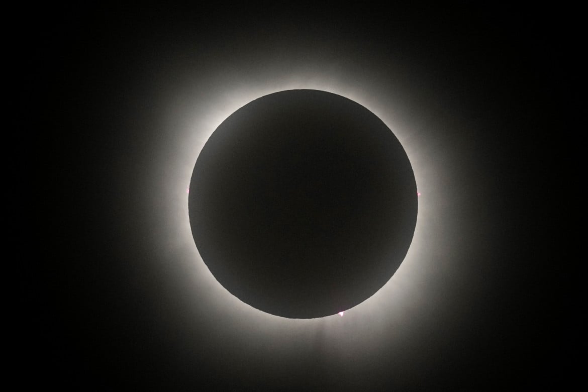 8 aprile 2024, eclisse di sole totale in Texas, foto Ap