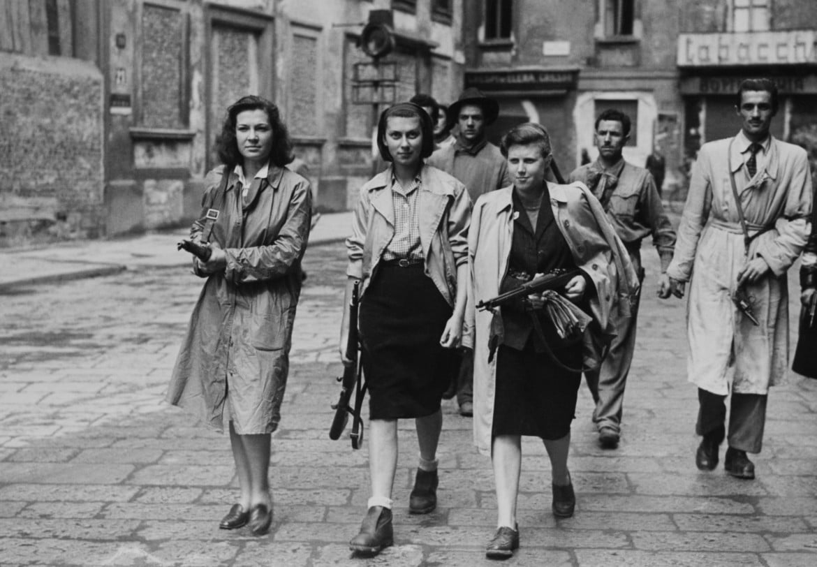 Donne partigiane, Liberazione di Milano, 25 aprile 1945