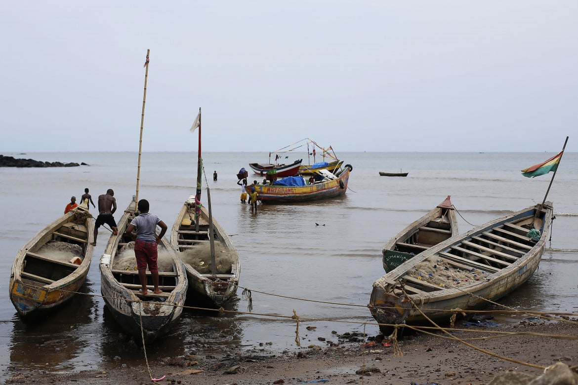 In Sierra Leone anche la pesca artigianale ormai è distruttiva e insostenibile