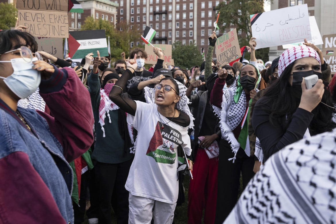 Studenti della Columbia University protestano in sostegno alla Palestina foto Ap/Yuki Iwamura