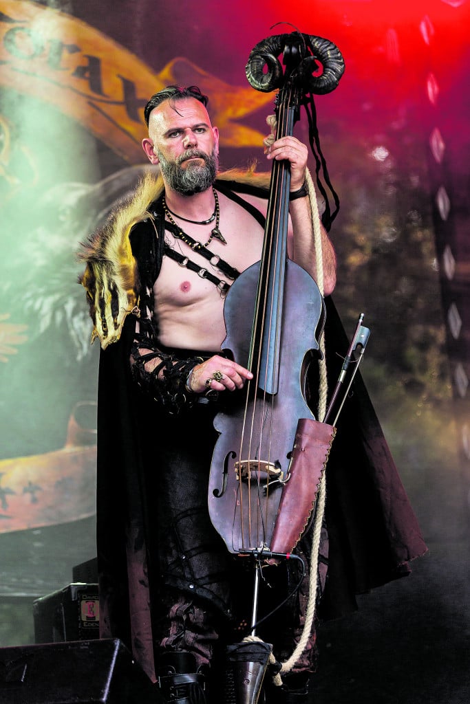 La folk band medievale tedesca Corvus Corax al Wave Gotik Treffen 2022 di Lipsia