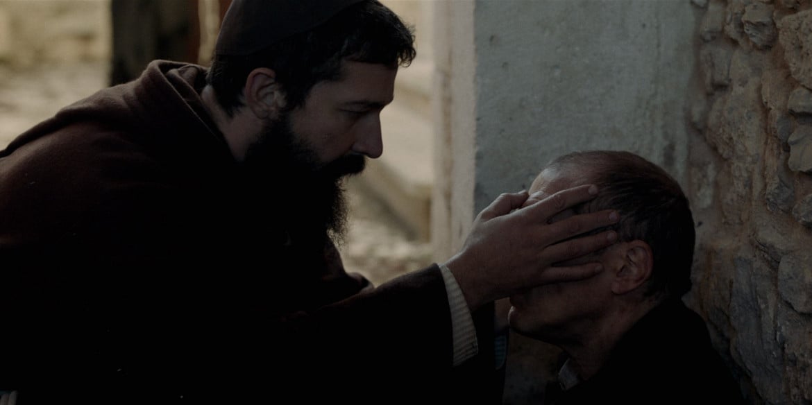 Shia La Beouf in «Padre Pio»