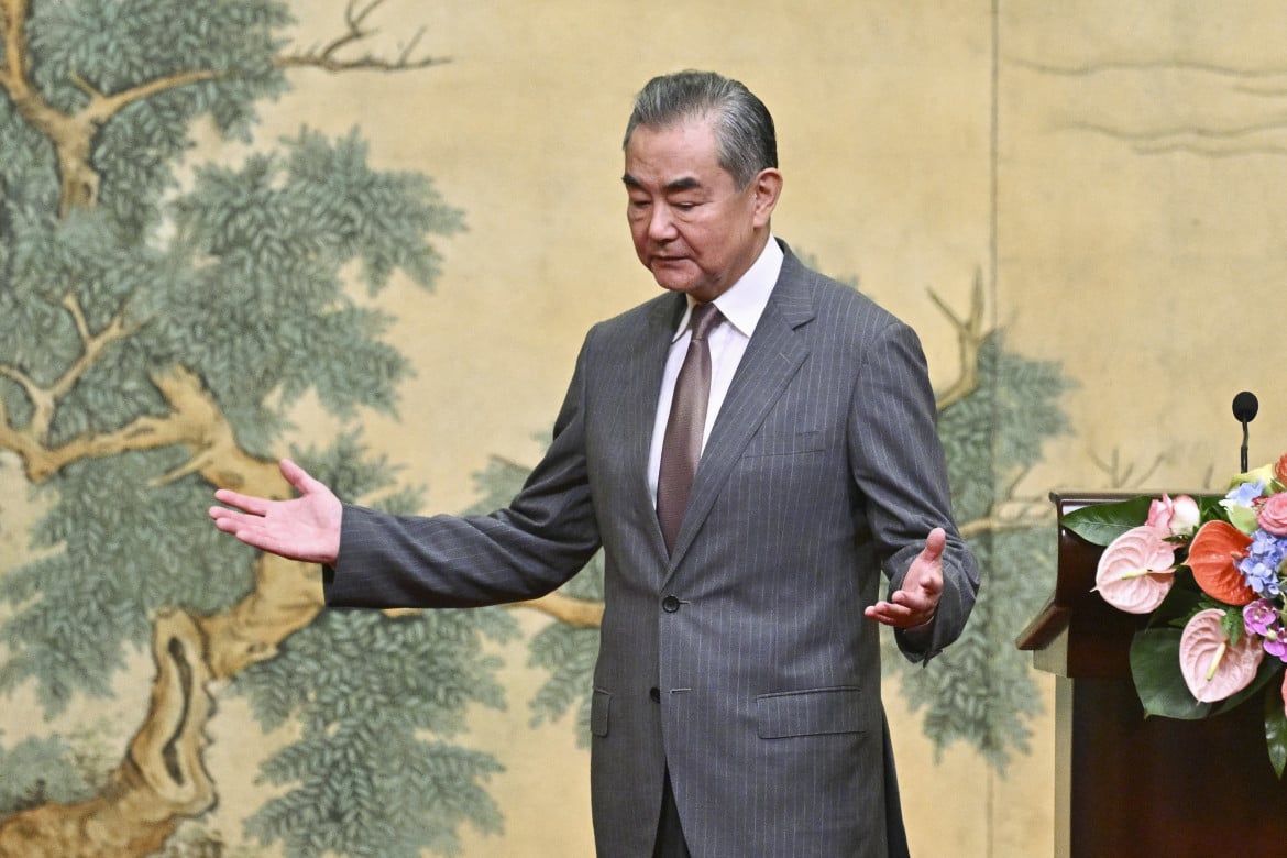“Sotto lo stesso cielo”, l’entrata in scena della diplomazia cinese