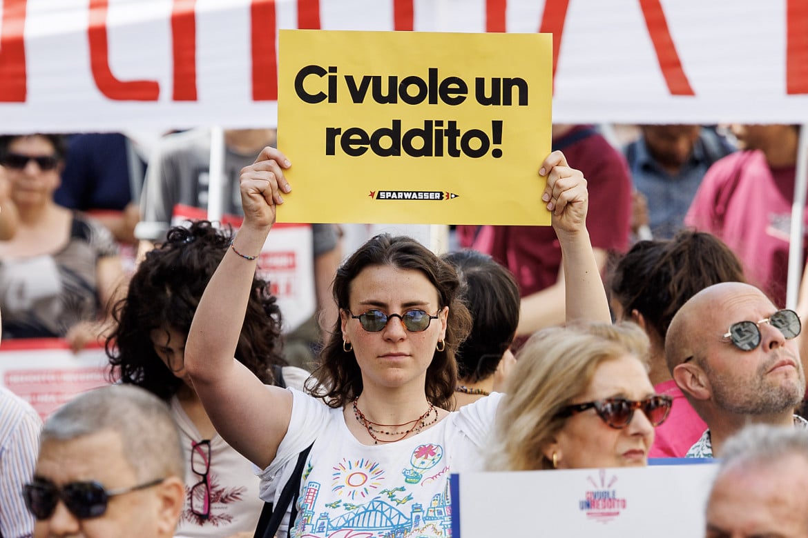 Manifestazione per un reddito di base