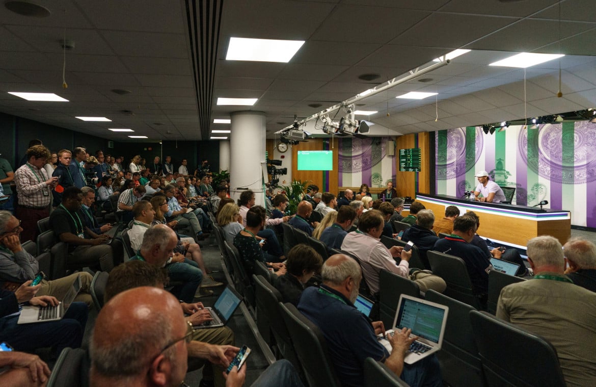 Rafa Nadal annuncia il ritiro da Wimbledon in una conferenza stampa del 2022