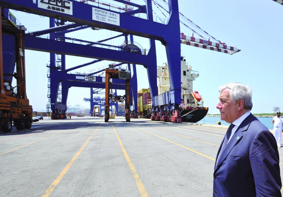 Antonio Tajani al porto di Gioia Tauro