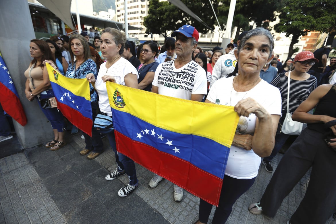 Venezuela, arresti a centinaia. Il voto sempre fermo in tribunale