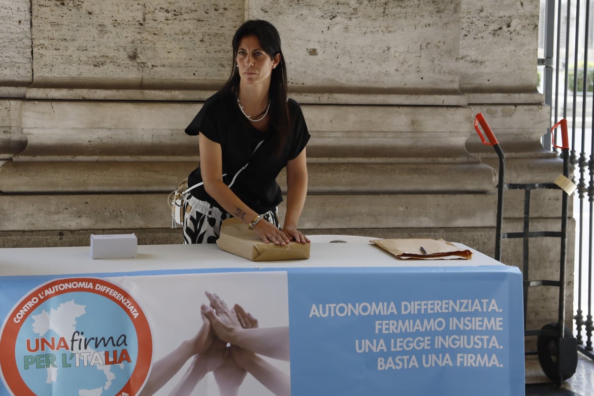 Autonomia, 500mila  firme raccolte online