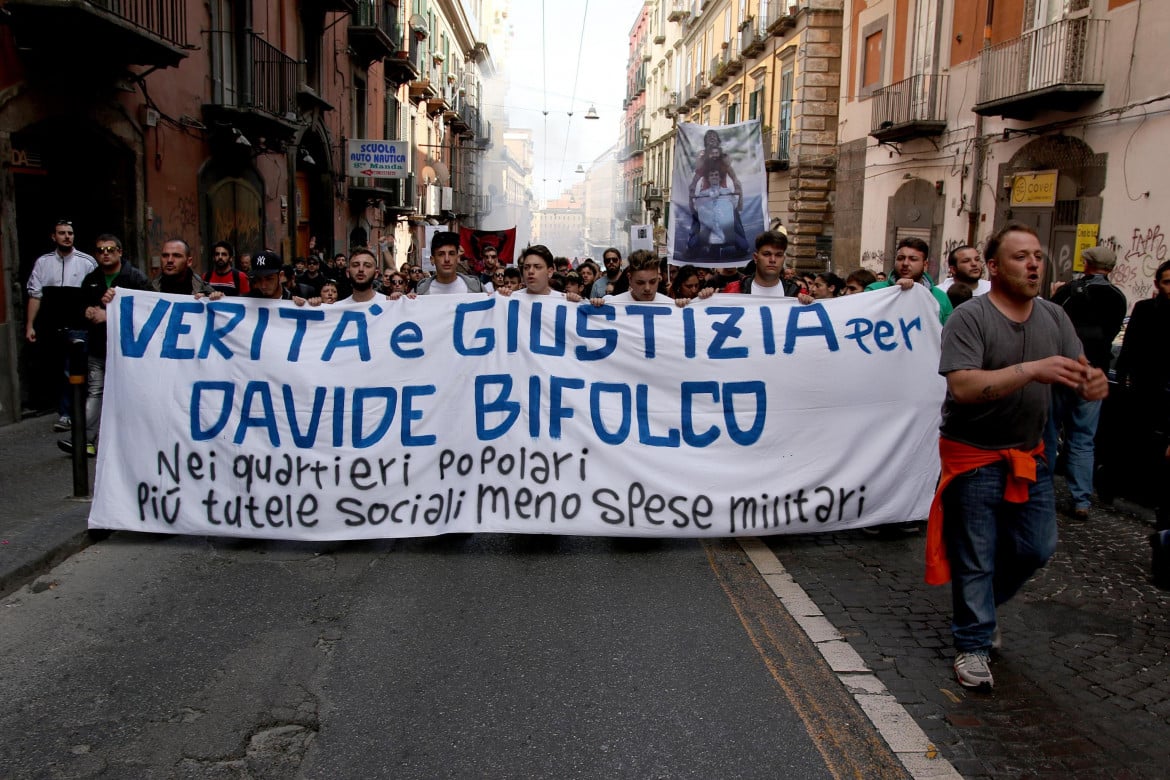 Davide, morire a sedici anni