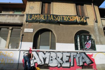 Milano, sgomberato il centro sociale Lambretta
