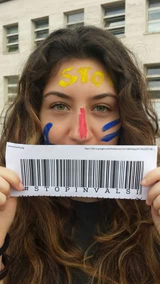 Studenti contro le prove Invalsi: “Siamo persone, non numeri”