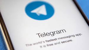 Putin blocca Telegram dopo il rifiuto di consegnare ai servizi le chiavi di accesso