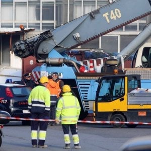 Incidente sul lavoro all’Ansaldo energia di Genova, muore operaio: era vedovo e lascia due bambini