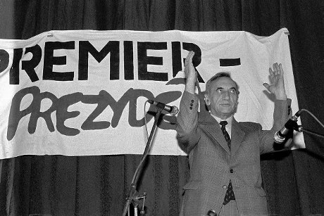 È morto Mazowiecki, primo premier dopo l’89
