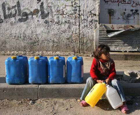 Solo il 3% dell’acqua di Gaza è idonea al consumo umano